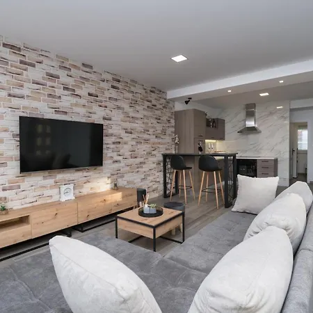 Villa Intrade Velika Cista (Sibenik-Knin)