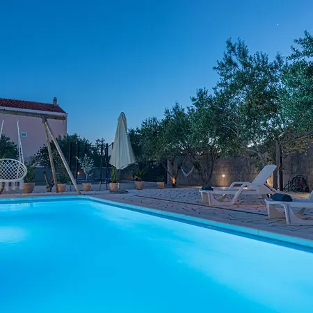 Intrade Velika Cista (Sibenik-Knin)