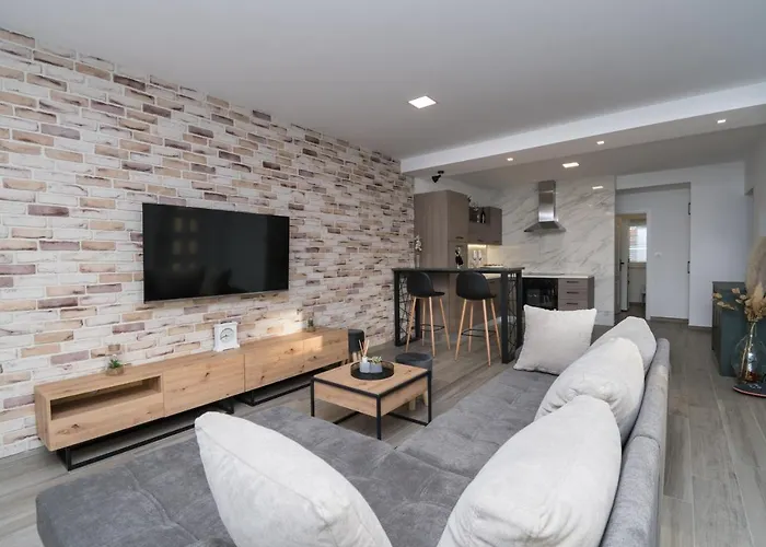 Villa Intrade Velika Cista (Sibenik-Knin)