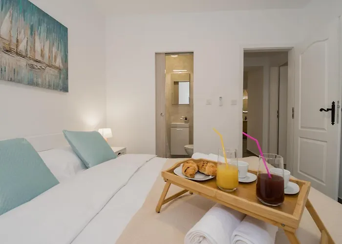 Villa Intrade Velika Cista (Sibenik-Knin)