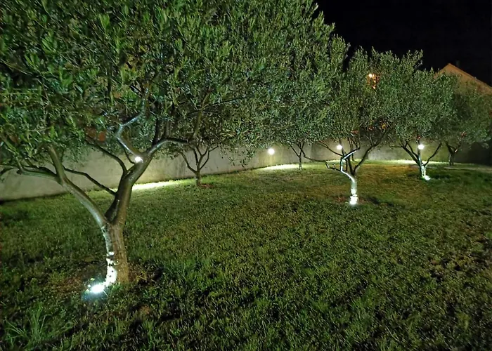 Villa Intrade Velika Cista (Sibenik-Knin)