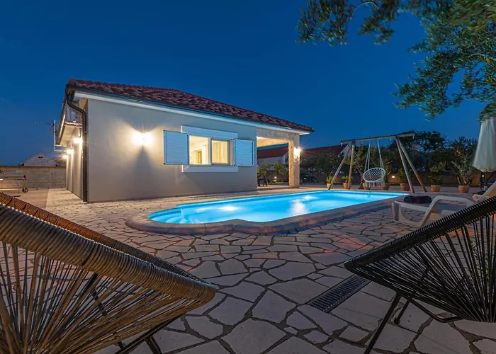 Intrade * Velika Cista (Sibenik-Knin)