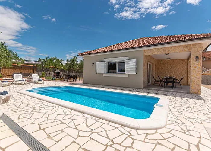 Intrade Villa Velika Cista (Sibenik-Knin)