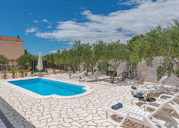 Intrade Velika Cista (Sibenik-Knin)